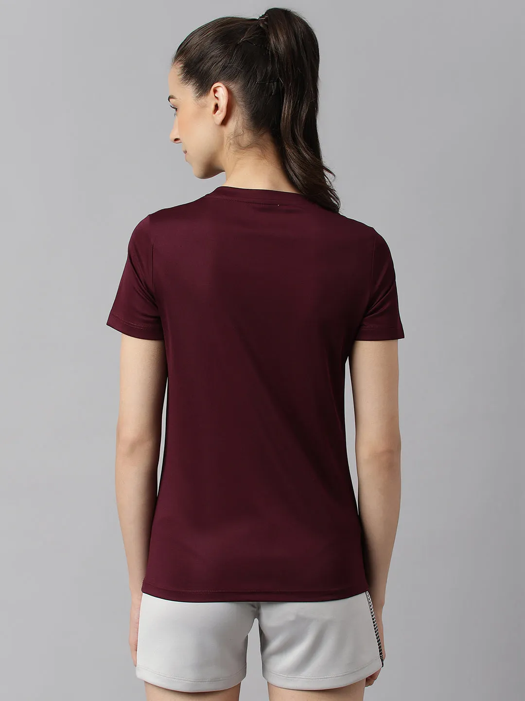 Alcis Women Printed Maroon Anti-Static Slim-Fit Round Neck Training T-Shirt