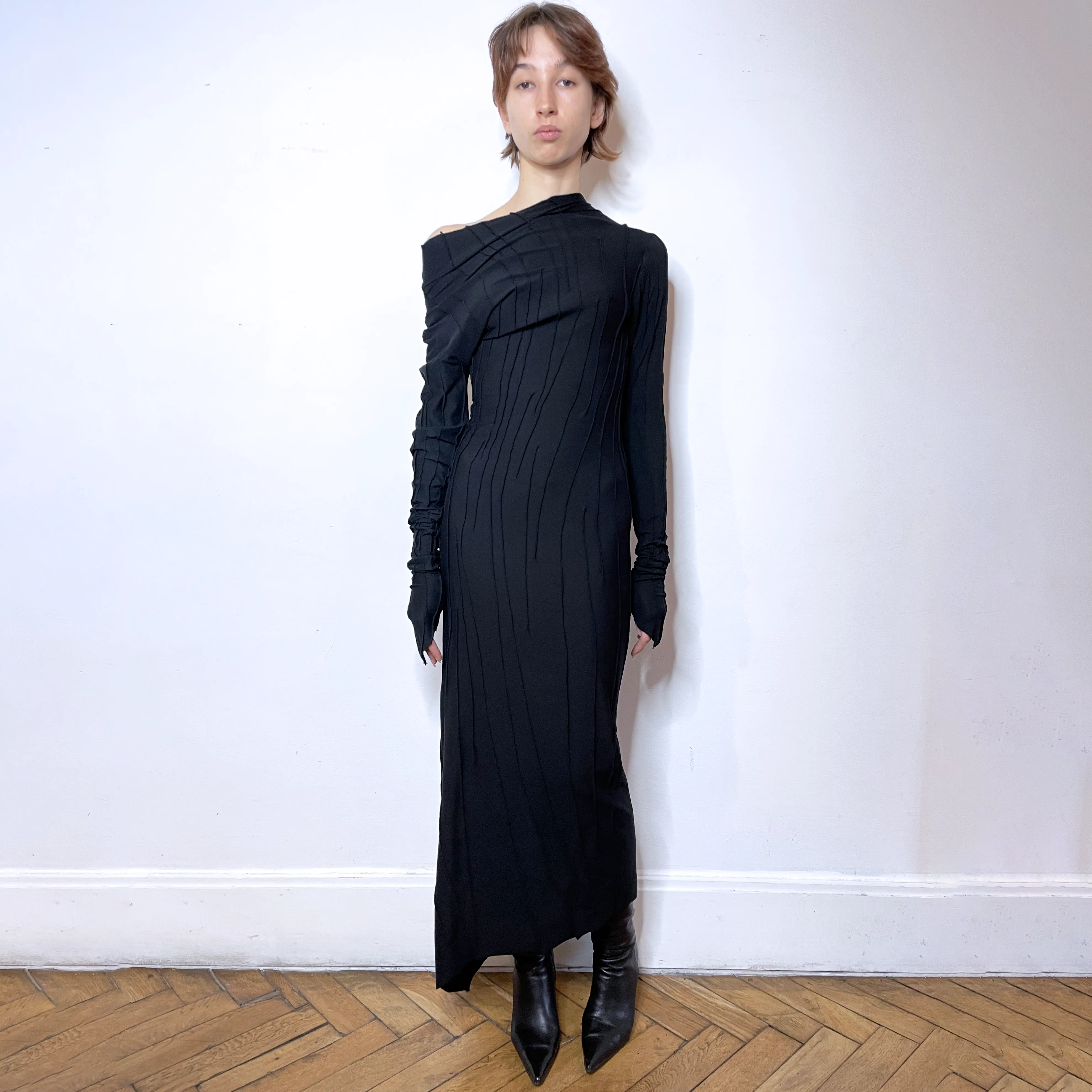 BLACK ASYMMETRIC LONG COCON DRESS