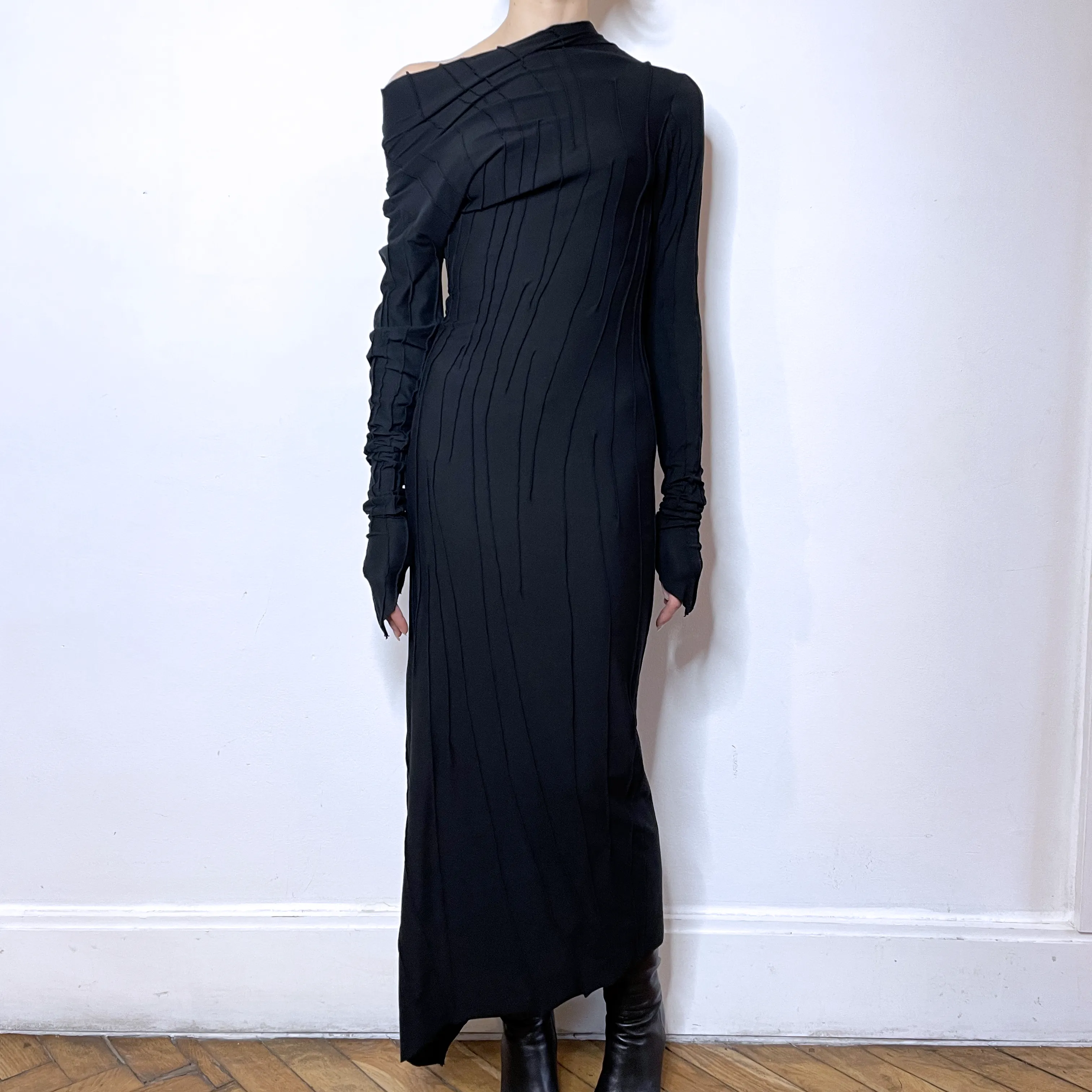 BLACK ASYMMETRIC LONG COCON DRESS