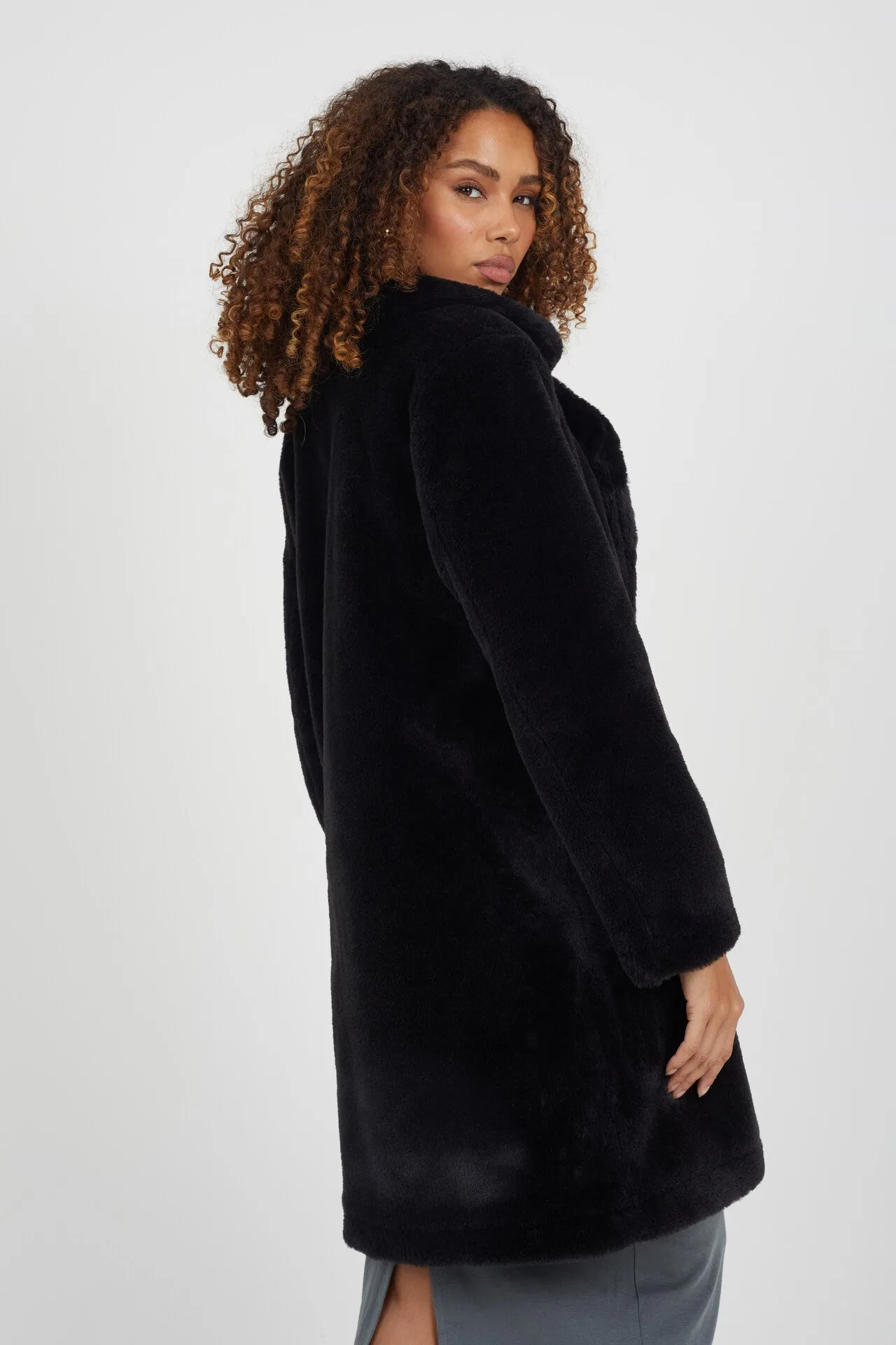 BLACK LONG LENGTH DOUBLE BREASTED FAUX FUR JACKET