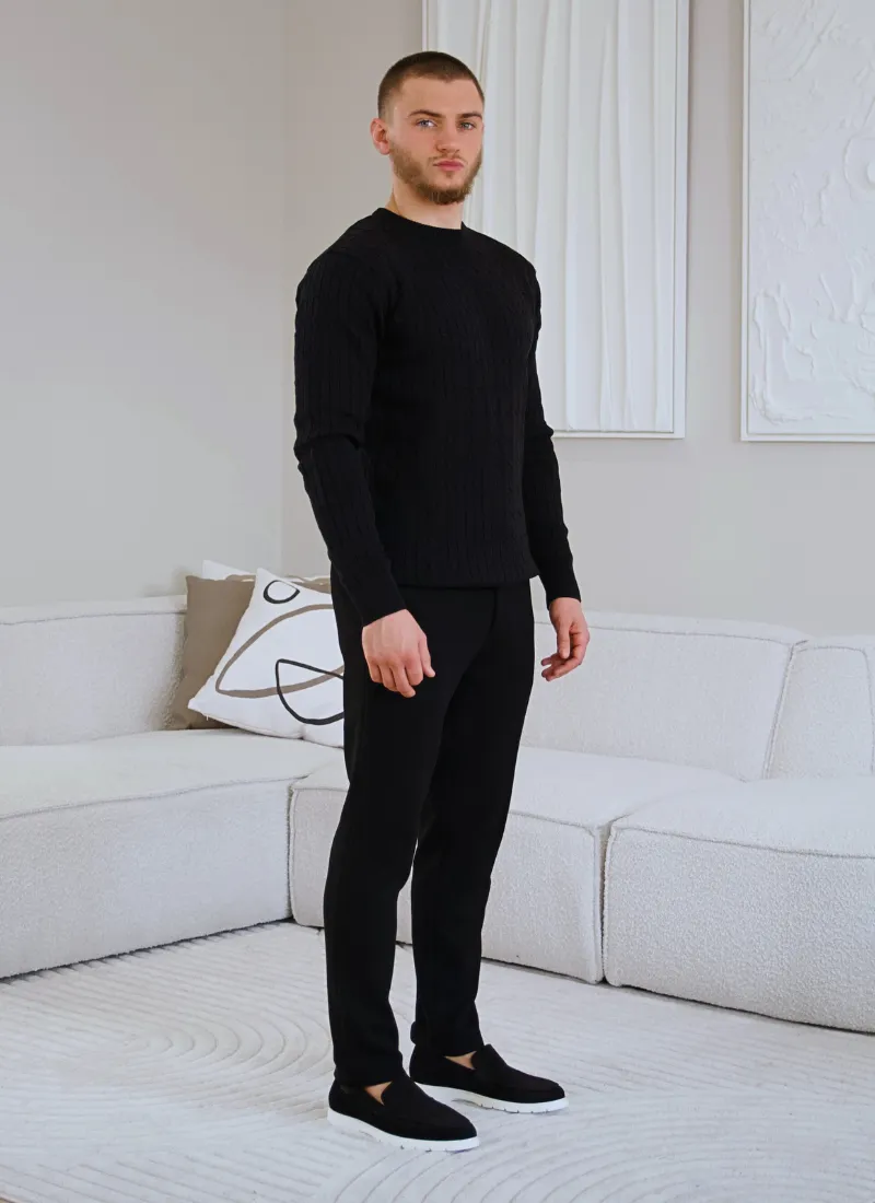 Cable Knit Wool-Cashmere Sweater - Black