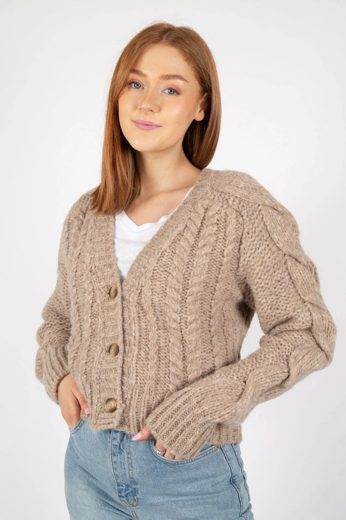 Carla Cardigan - Beige