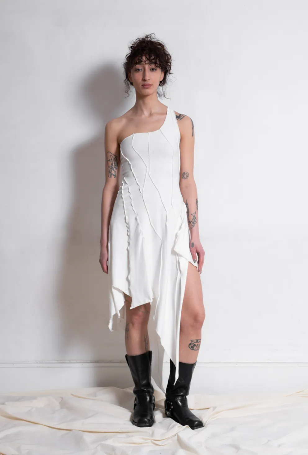 CREAM ASYMMETRIC GUSSET DRESS