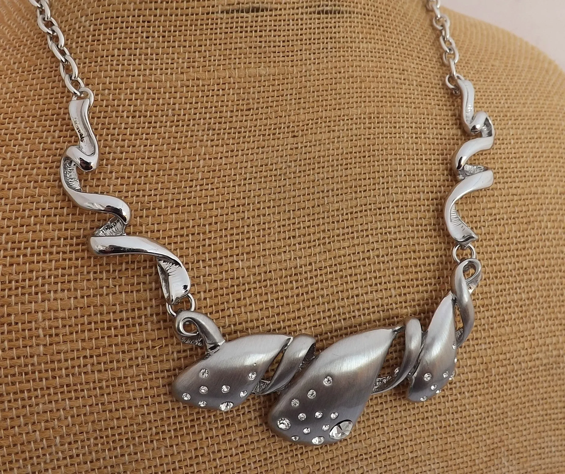 Dark Silver Tone Twist Collar Necklace with Rhinestones