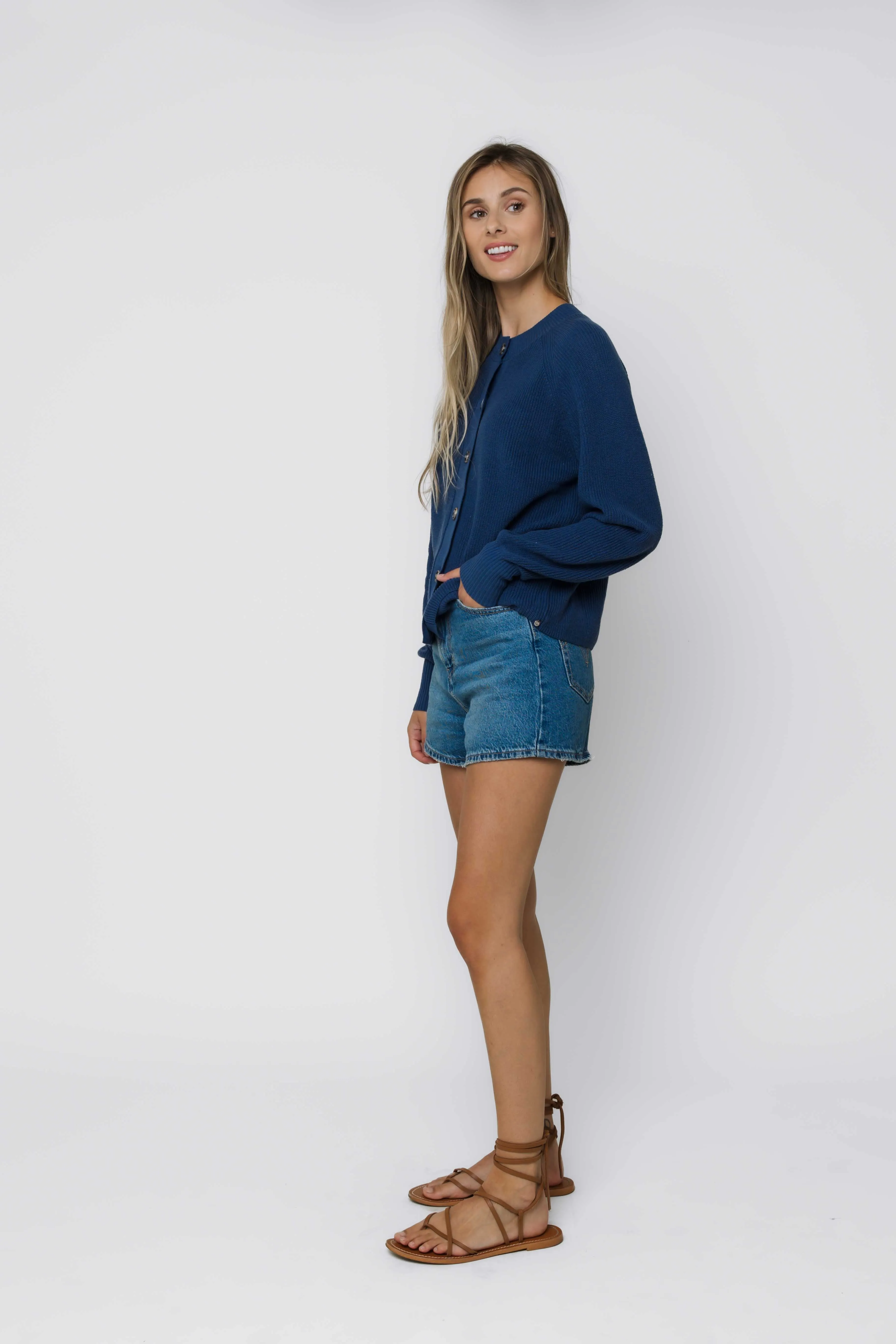 Mia-Lightweight Cardigan