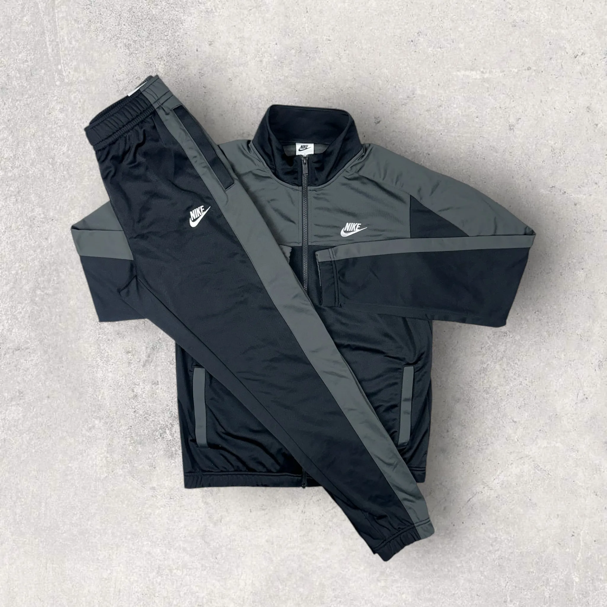 NIKE POLY-KNIT TRACKSUIT - BLACK/GREY