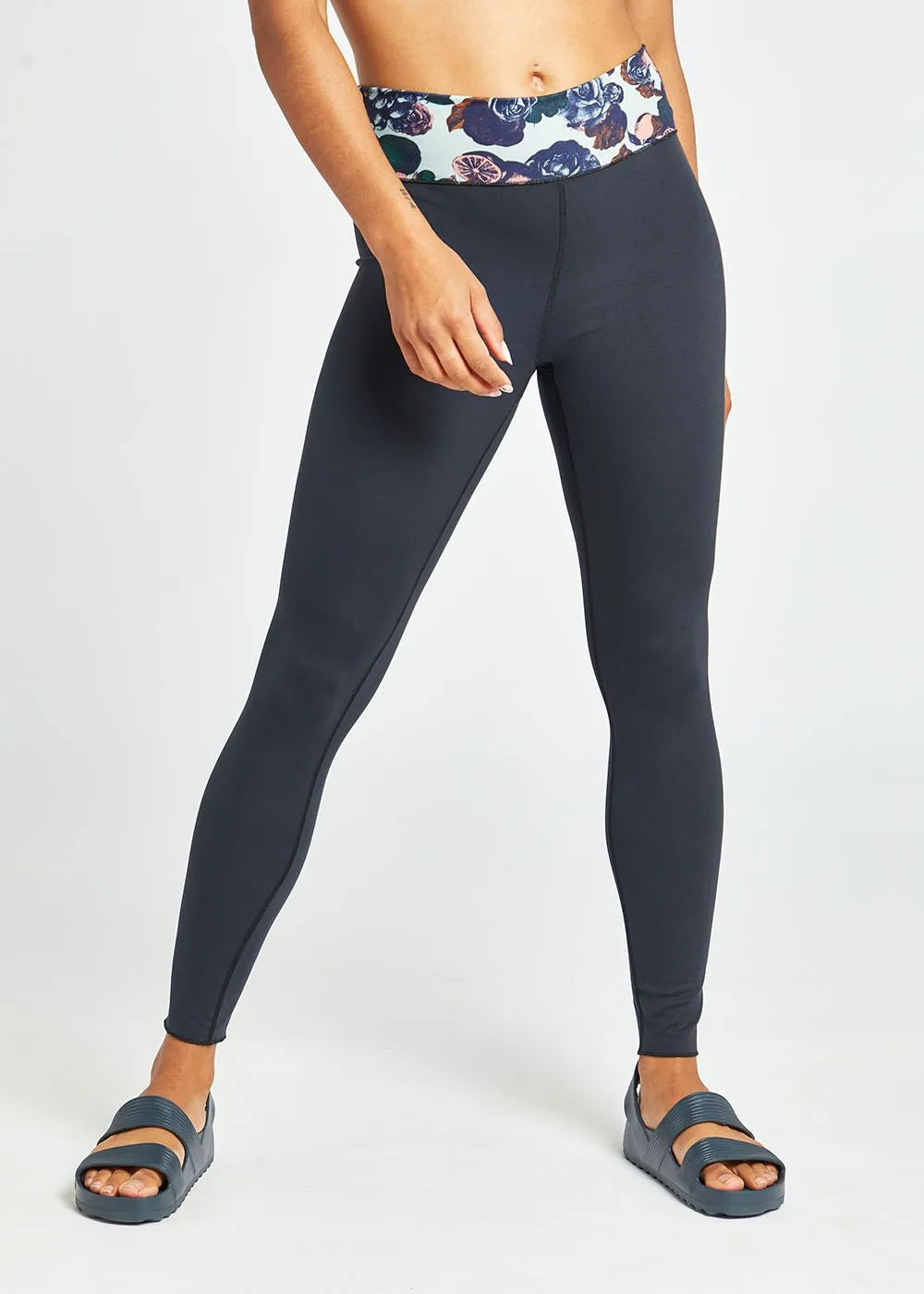 Oiselle | Roll with it Bird Hug Tights | Reversible | Women's