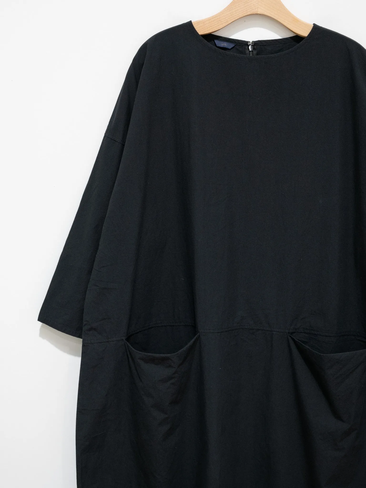 Pocket Dress - Black