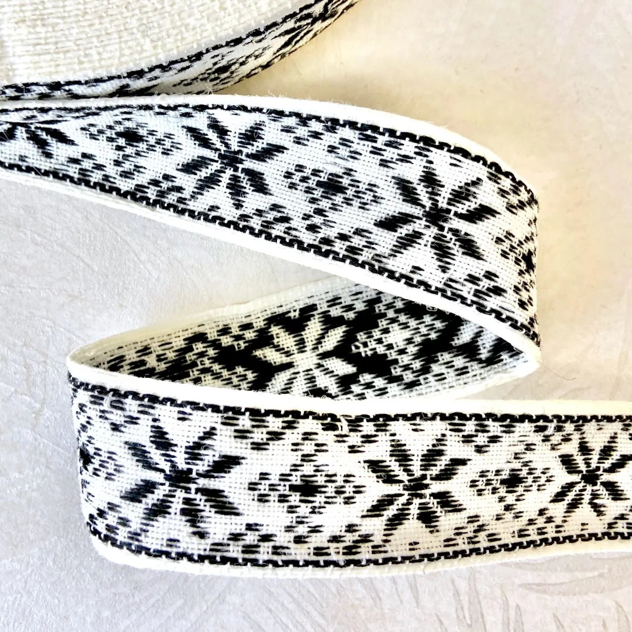 Snowflake Knit Jacquard - Multiple Colorways