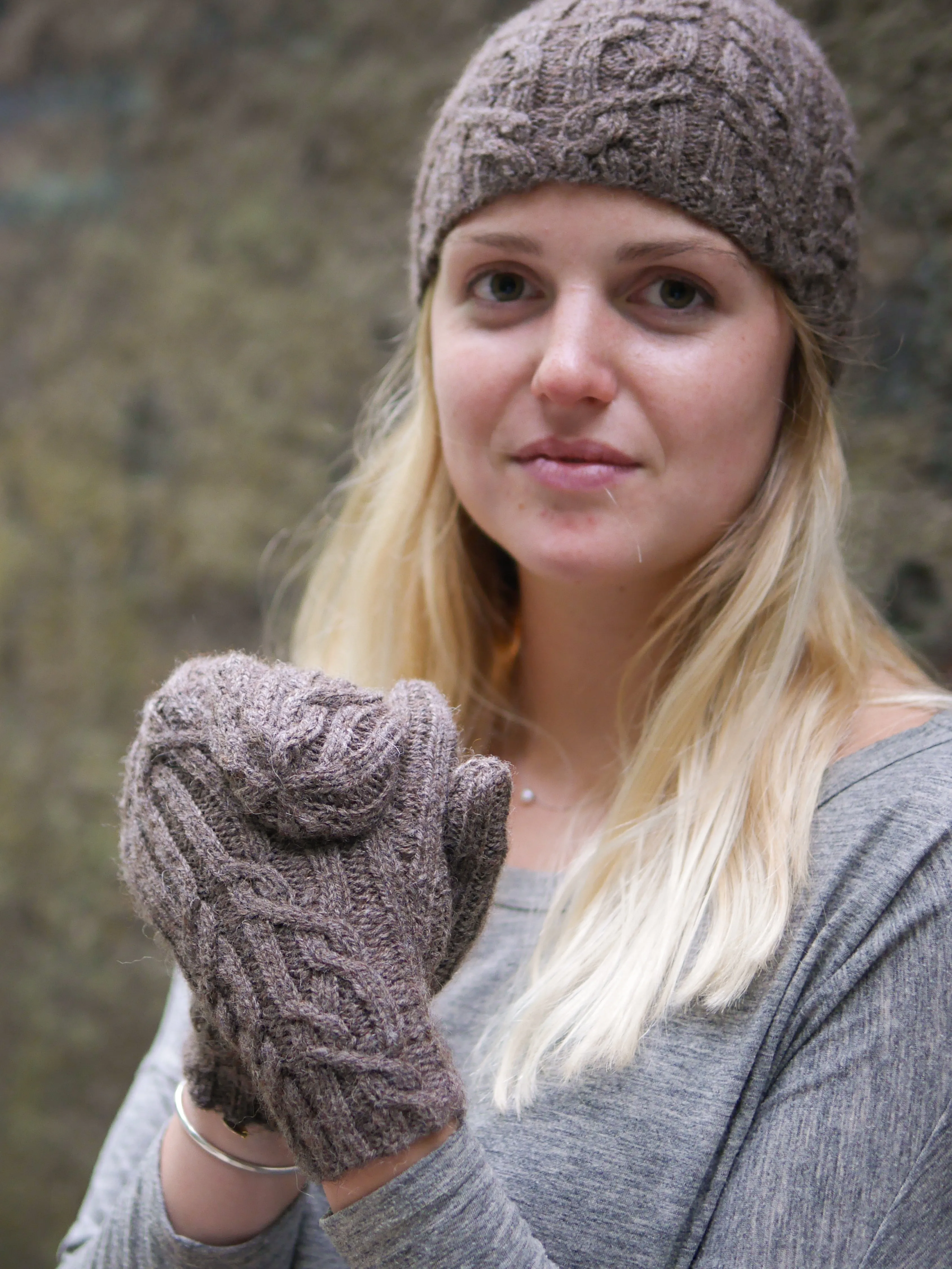 Snowplough Mittens <br/><small>knitting pattern</small>