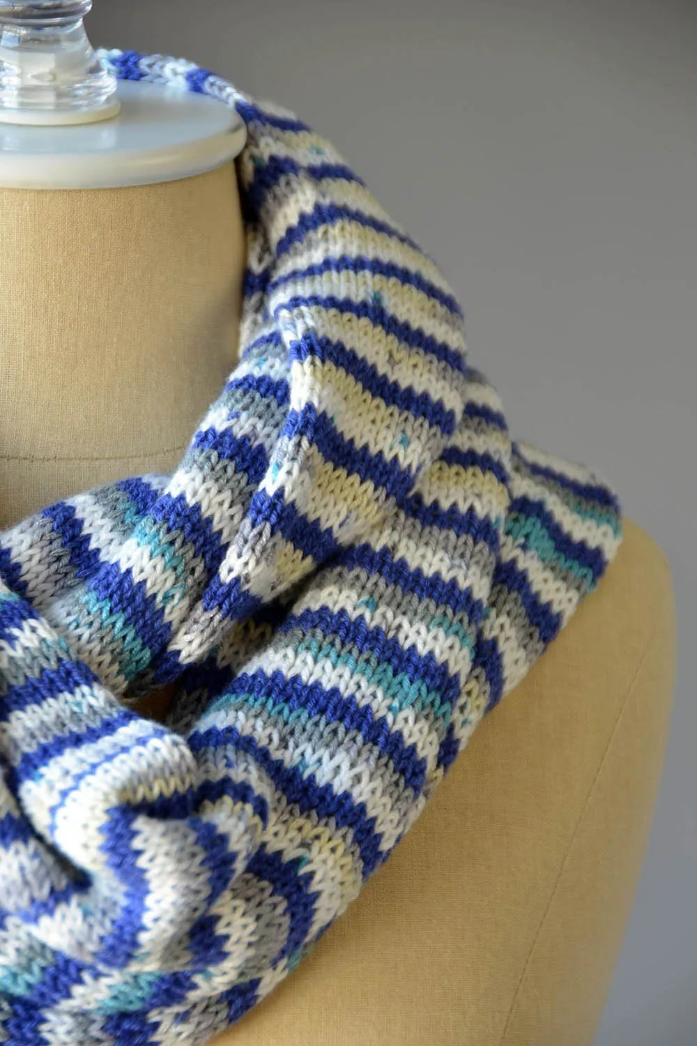 Try Stripe Cowl