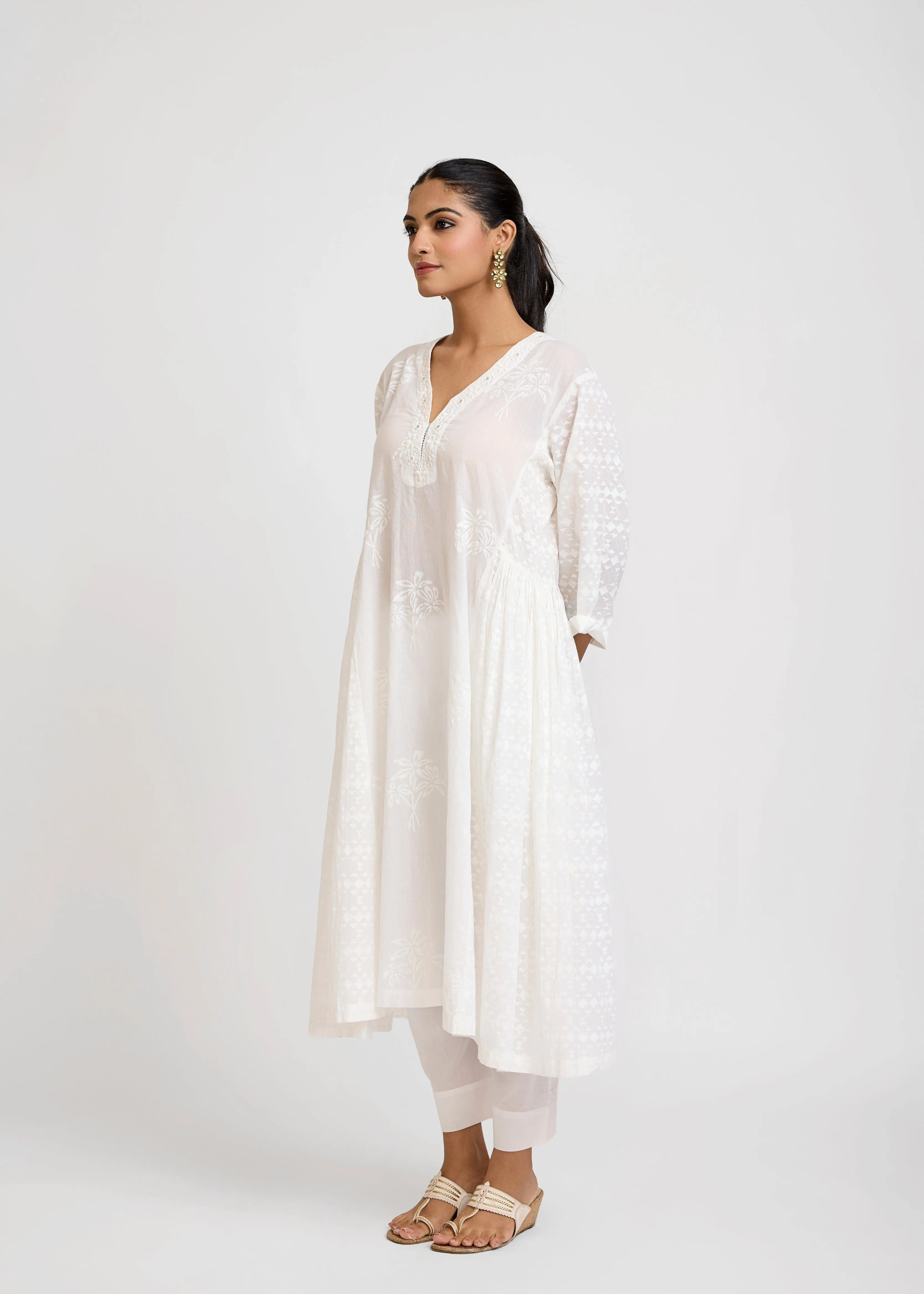 Zinnia White Kurta